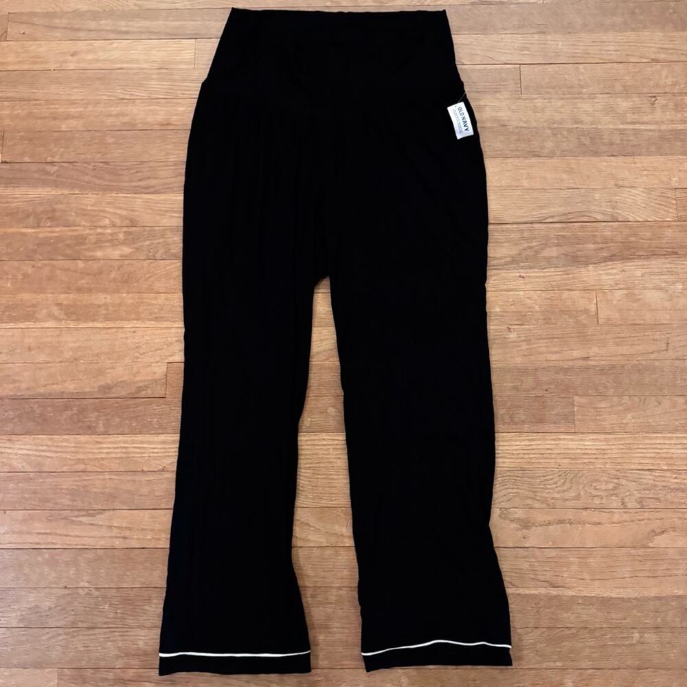 NWT black flared leg high rise lounge pants size large L
 b70